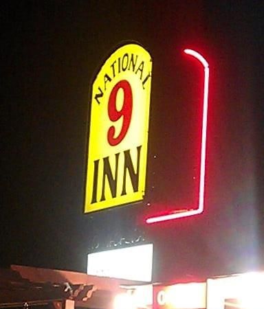 National 9 Inn โทโนปาห์ ภายนอก รูปภาพ